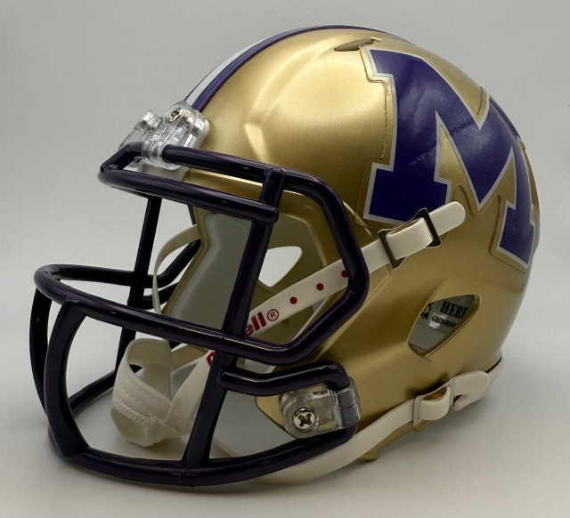 Midland Bulldogs HS 2014-2015 no stripes (TX) 2018 with stripes 